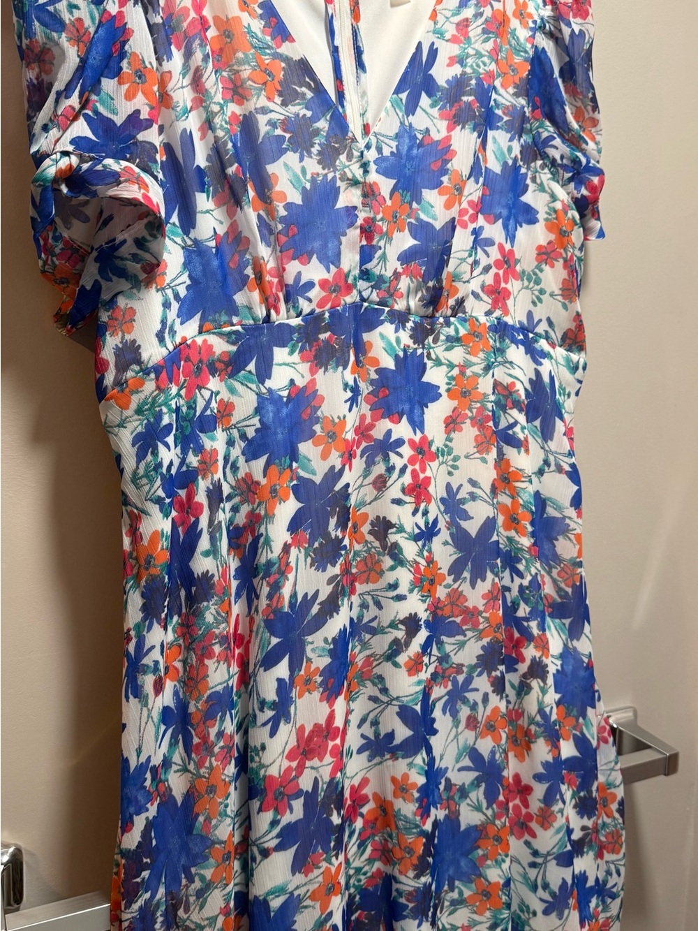 Calvin Klein Chiffon Puff Sleeve White V-Neck Blue Orange Red Floral Dress 14